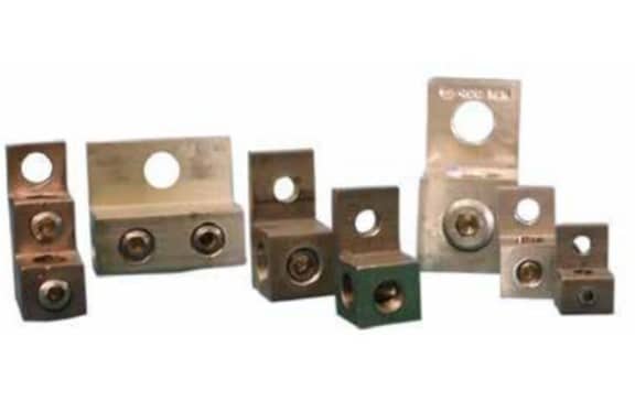 Conector Tipo Bristol 4/0Awg Frontal Dos Huecos