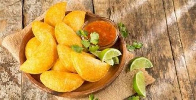 PORCION DE EMPANADAS