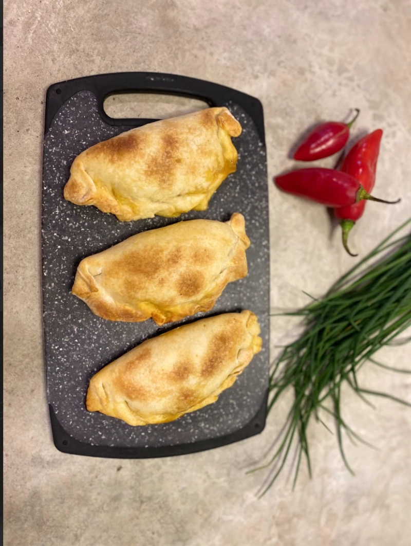 EMPANADA DE POLLO/Docena